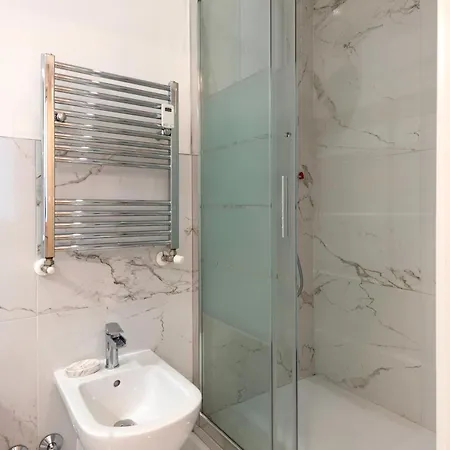 Apartment Brera Rentclass Medea Milan